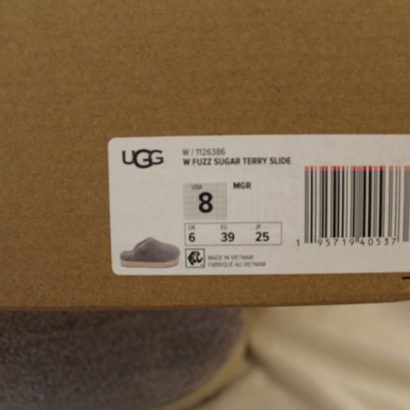 NIB UGG WOMEN'S TERRY SLIP ON SHEARLING LINED SLIPPERS GRAY - Picture 7 of 8